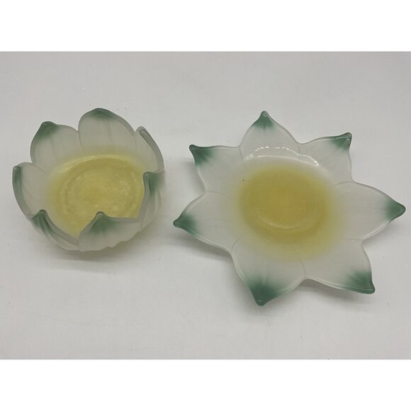 Westmoreland Vintage Lotus Bowl & Underplate White Frosted Glass with Green Tips - Picture 7 of 14